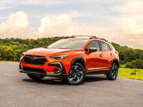 Used 2024 Subaru Crosstrek 2.5i Limited w/ Crosstrek Mirror Package AWD/4WD image 16