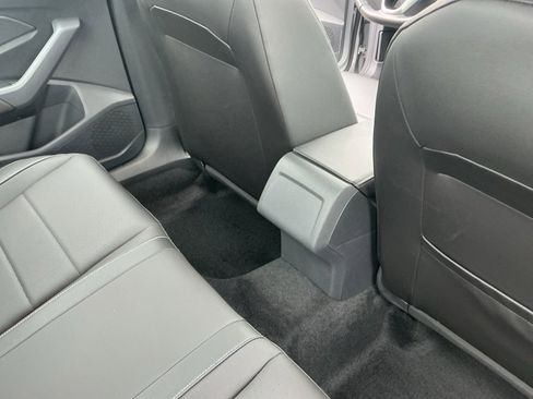 Certified 2023 Volkswagen Jetta SE w/ Panoramic Sunroof Package image 33