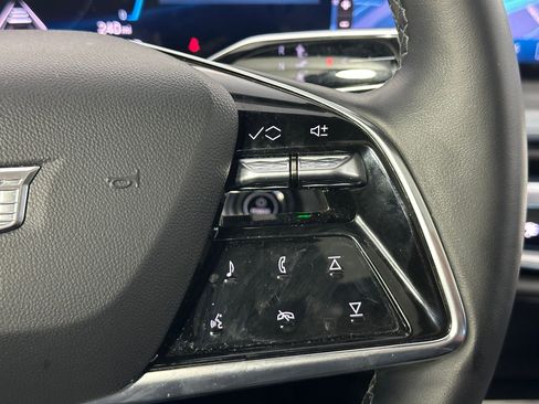 Used 2024 Cadillac Lyriq Sport image 27