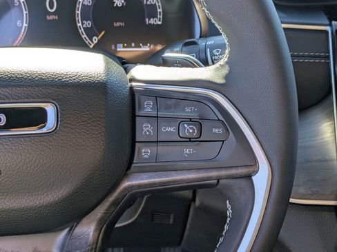 New 2025 Jeep Grand Cherokee L Limited AWD/4WD image 20