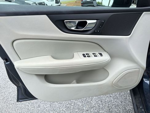 Used 2024 Volvo S60 B5 Core w/ Climate Package FWD image 21
