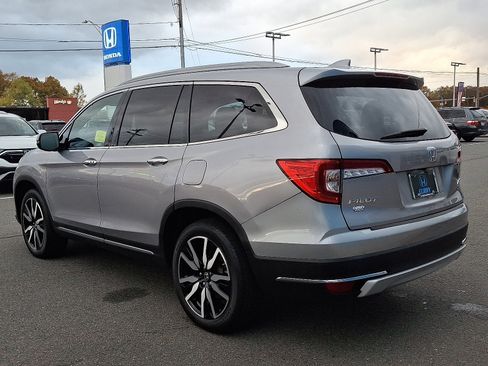 Used 2022 Honda Pilot Touring image 6