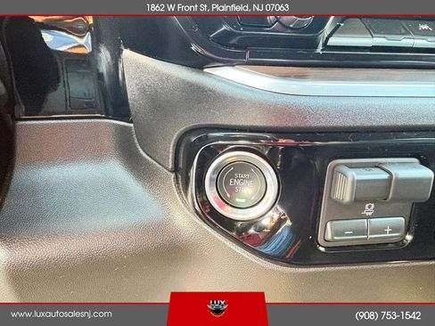 Used 2026 GMC Sierra 1500 SLT AWD/4WD image 40