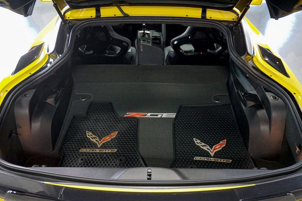 Used 2017 Chevrolet Corvette Z06 RWD image 40