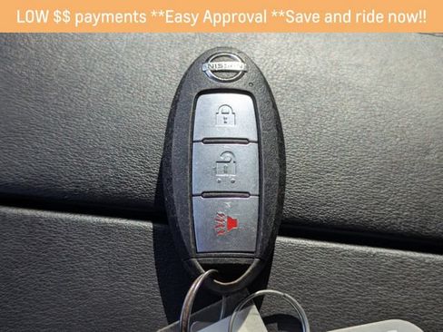 Used 2021 Nissan Rogue S FWD image 27