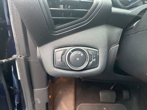 Used 2017 Ford C-MAX SE image 20