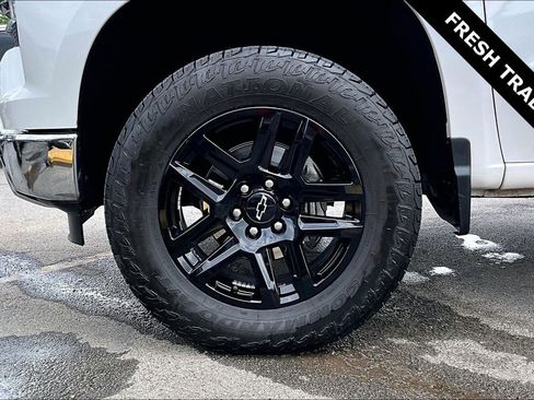 Used 2024 Chevrolet Silverado 1500 LTZ w/ LTZ Convenience Package II image 33