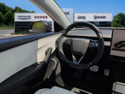 Used 2025 Tesla Model 3 Performance AWD/4WD image 30