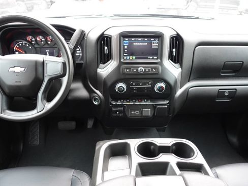 Used 2023 Chevrolet Silverado 1500 Custom image 39
