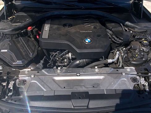 Used 2022 BMW 330i 330i w/ Driving Assistance Package image 9