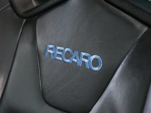 Used 2022 Ford Mustang GT Premium w/ GT Performance Package RWD image 19