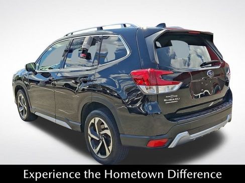 Used 2023 Subaru Forester Touring w/ Popular Package #3 AWD/4WD image 4