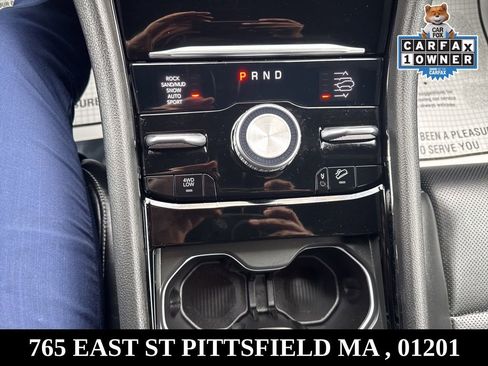 Used 2022 Jeep Grand Cherokee Overland w/ Adv Protech Group III image 28