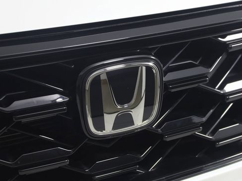 Used 2025 Honda CR-V Sport Touring image 16