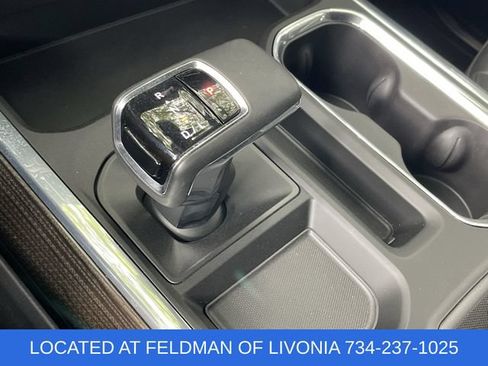 Used 2024 Chevrolet Silverado 1500 LT Trail Boss w/ LT Trail Boss Premium Package AWD/4WD image 15