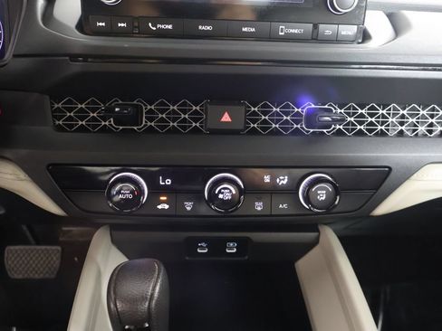 Used 2023 Honda Accord LX image 42