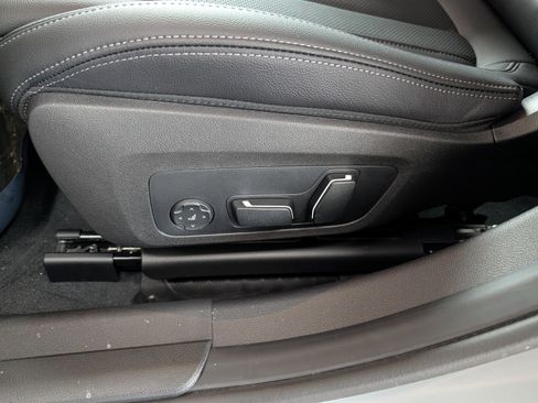 New 2026 BMW 330i xDrive Sedan w/ M Sport Package image 7