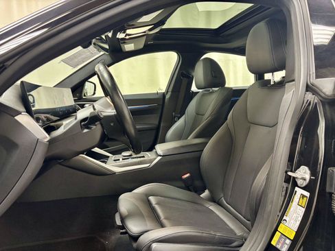 Used 2023 BMW i4 eDrive40 w/ M Sport Package RWD image 16