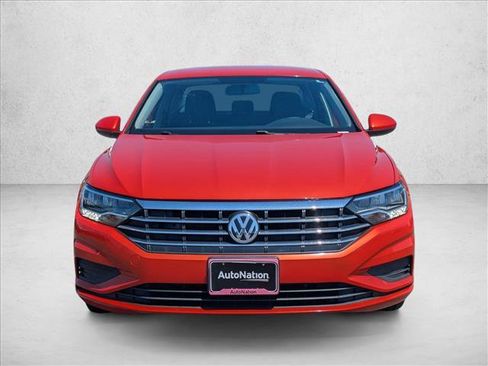 Used 2019 Volkswagen Jetta S w/ Driver Assistance Package FWD image 2