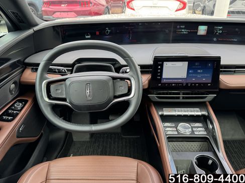 Used 2026 Lincoln Nautilus Reserve AWD/4WD image 15