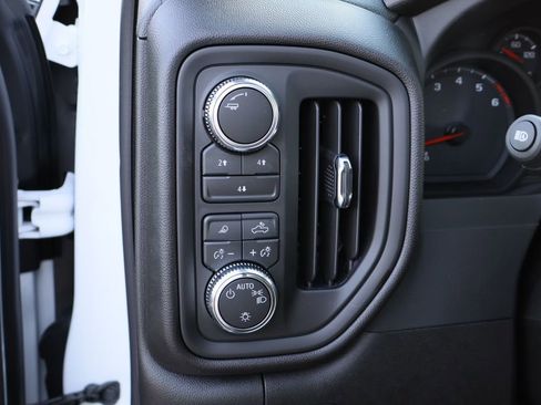 New 2026 GMC Sierra 2500 Pro w/ Convenience Package image 7