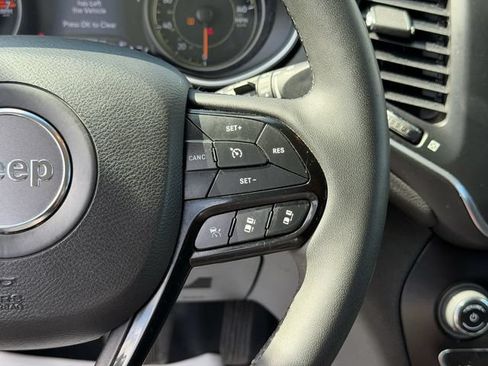 Used 2023 Jeep Cherokee Altitude Lux AWD/4WD image 14