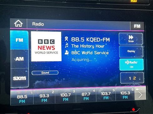 Used 2021 Subaru Ascent Limited w/ Technology Package image 19