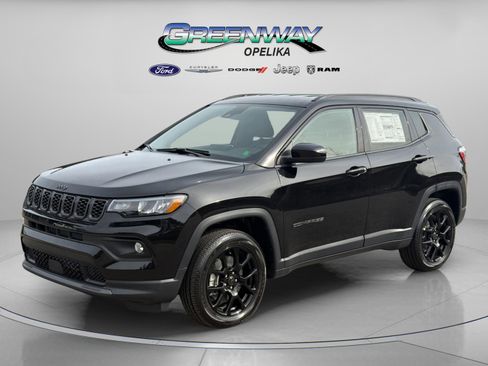 New 2026 Jeep Compass Latitude image 3