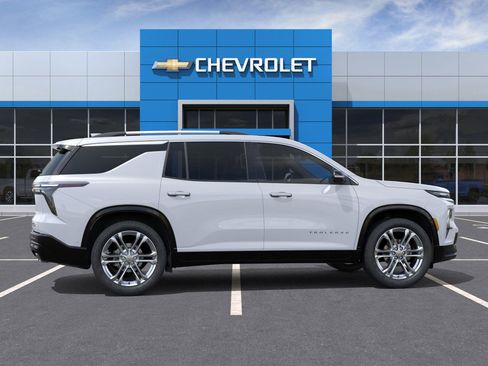 New 2026 Chevrolet Traverse High Country FWD image 45