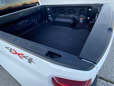 New 2026 Chevrolet Silverado 1500 LT image 30