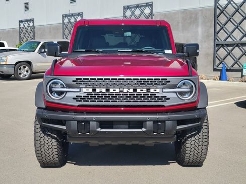 New 2025 Ford Bronco Badlands image 5