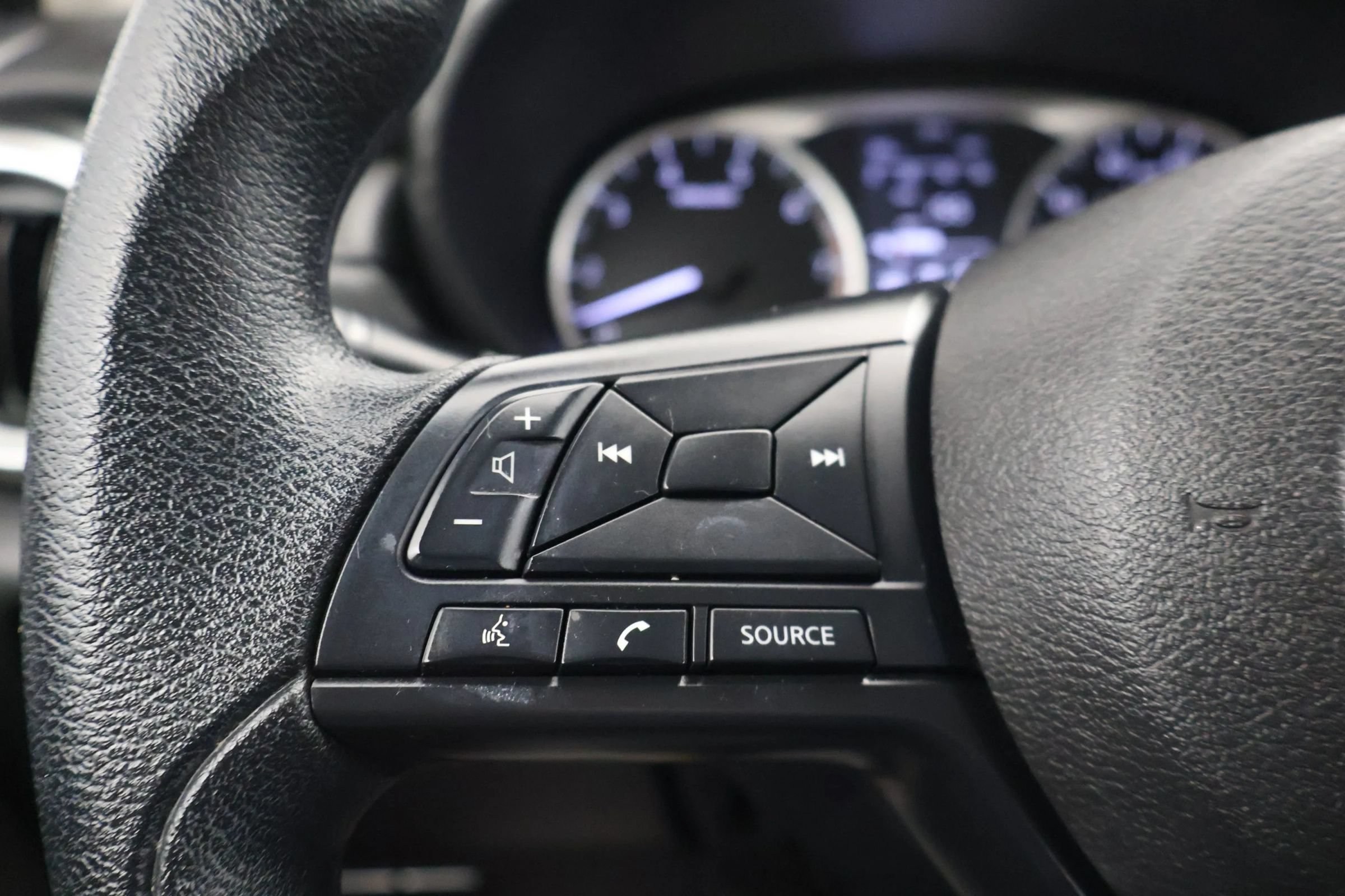 Used 2024 Nissan Versa S w/ Trunk Package FWD image 20