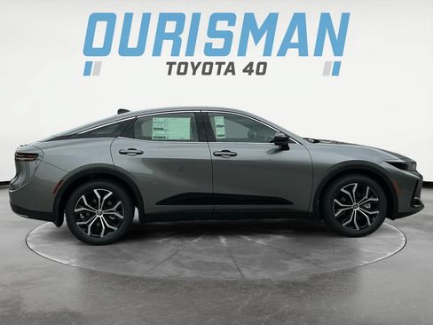 New 2026 Toyota Crown AWD/4WD image 8