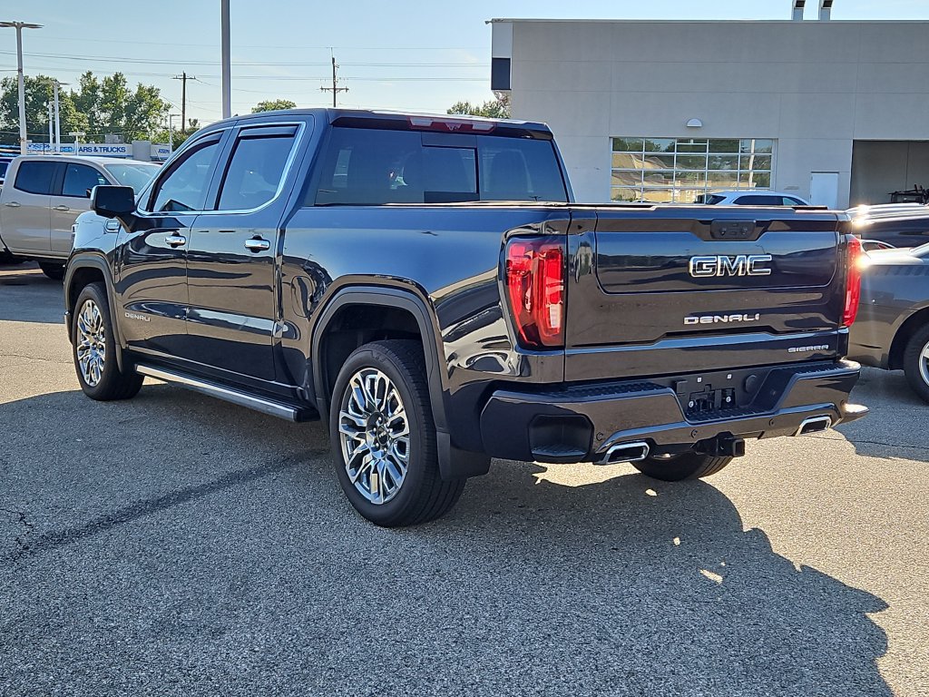 Used 2024 GMC Sierra 1500 Denali Ultimate AWD/4WD image 3