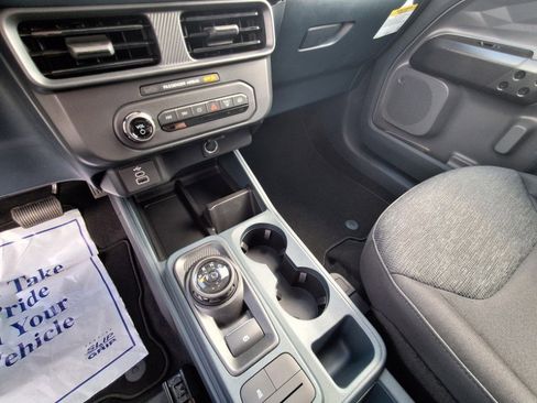 Used 2025 Ford Maverick XL w/ Equipment Group 101A image 16