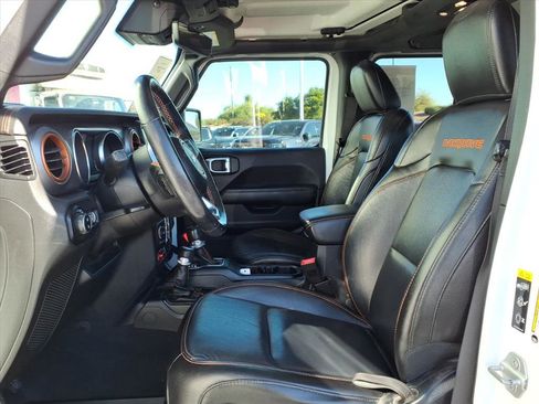 Used 2020 Jeep Gladiator Mojave image 19