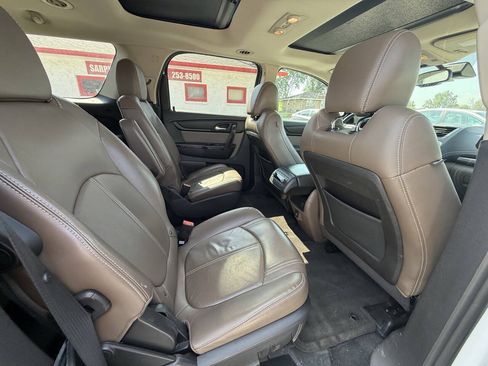 Used 2017 GMC Acadia Limited SLT AWD/4WD image 16