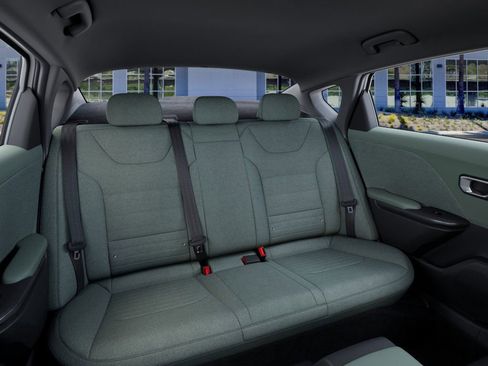 New 2025 Kia K4 EX image 16