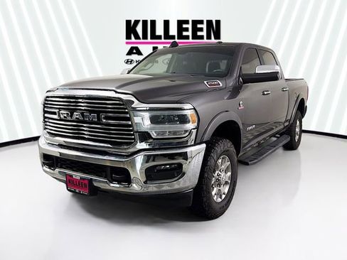 Used 2022 RAM 2500 Laramie AWD/4WD image 3