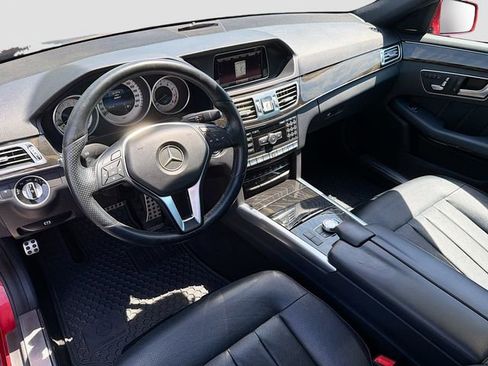 Used 2015 Mercedes-Benz E 350 4MATIC Sedan image 9