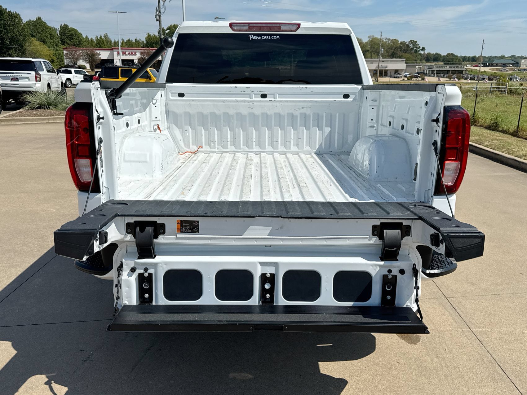 Used 2024 GMC Sierra 1500 Elevation AWD/4WD image 23