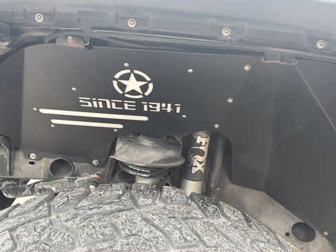 Used 2018 Jeep Wrangler Unlimited Rubicon image 21