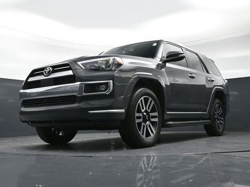 Used 2024 Toyota 4Runner Limited image 33
