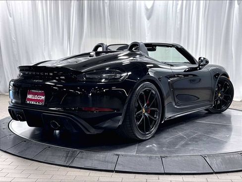Used 2021 Porsche 718 Boxster Spyder RWD image 9