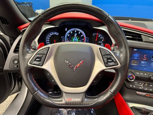 Used 2019 Chevrolet Corvette Z06 RWD image 18