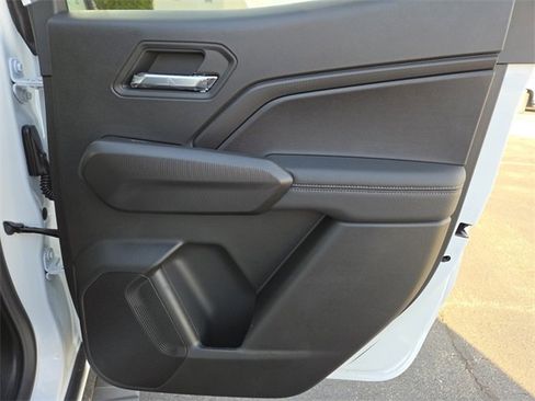 New 2026 GMC Canyon Elevation w/ Convenience Package image 27