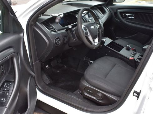 Used 2014 Ford Taurus Police Interceptor AWD image 15
