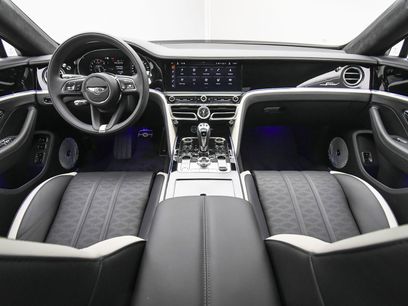 New 2025 Bentley Flying Spur Plug-In Hybrid