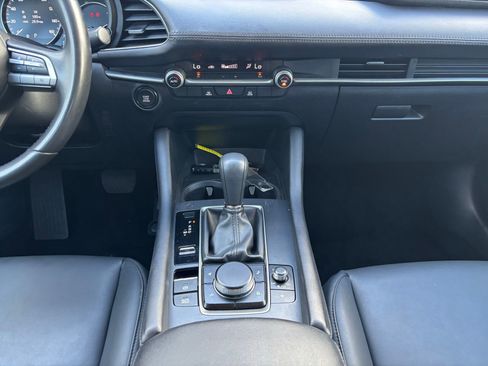 Used 2023 MAZDA MAZDA3 s image 25