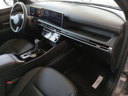Used 2025 Hyundai Santa Cruz SEL FWD image 30